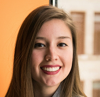 Image montrant Victoria Lawson, en sa qualité de directrice financière au sein d'une firme dominante du secteur du trading financier